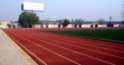 湖北环保塑胶跑道材料厂家为您全塑自结纹跑道让运动更健康、更幸福